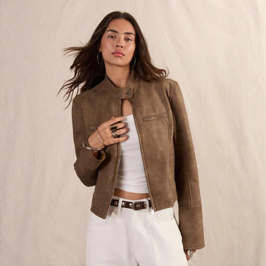 Veste courte femme effet cuir - Chic et moderne