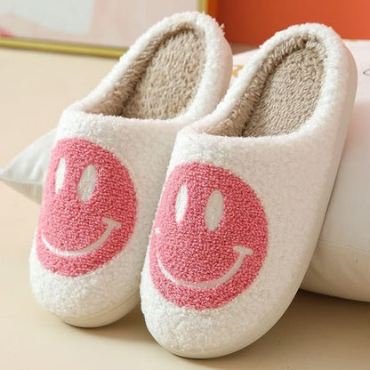 Cozy winter slippers with smiley & thickened silicone sole