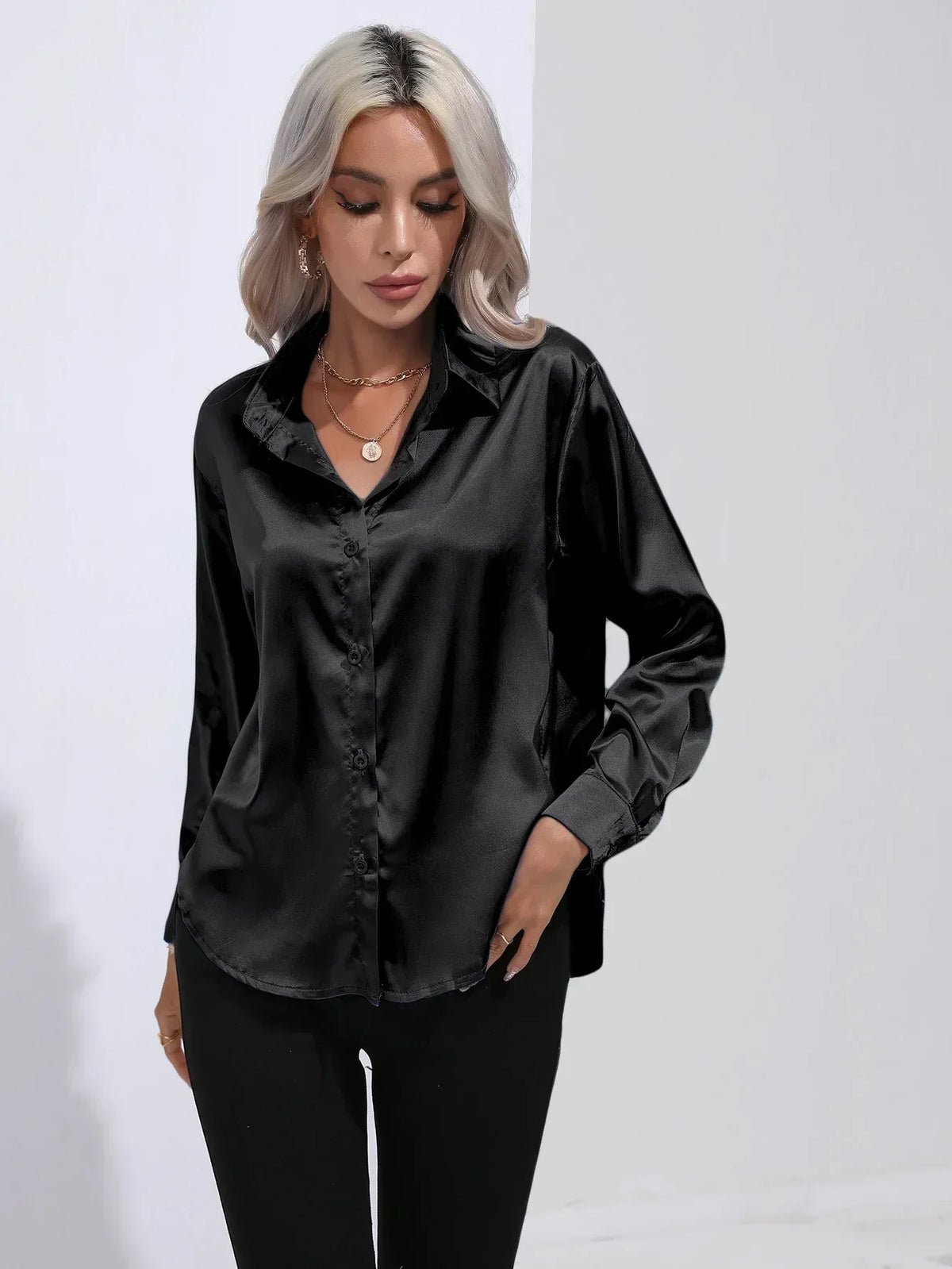 Lyvia | Luxe Satijnen Blouse
