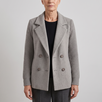 Elizabeth | Eleganter Damenblazer Mit Doppelter Knopfleiste Und Strickärmeln